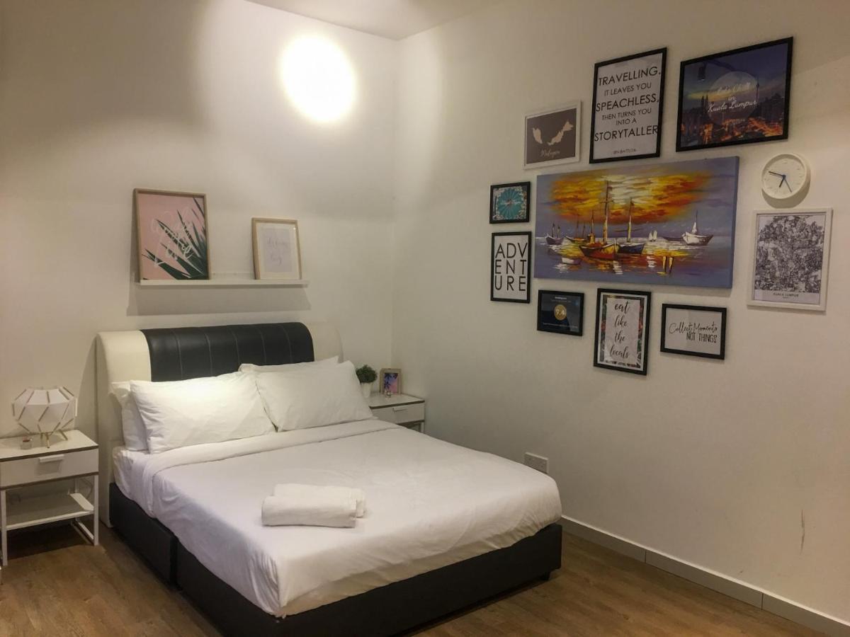 Zayah Homestudio Near Bukit Jalil / Mines Seri Kembangan Exterior foto